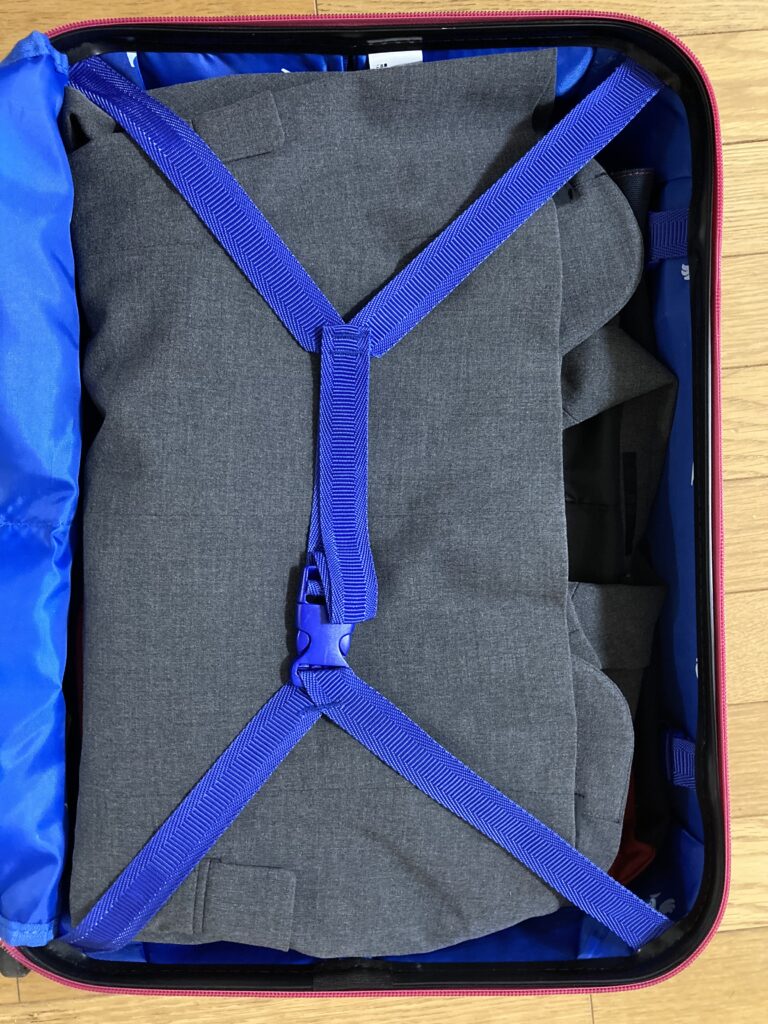 シワになってほしくない服を旅行に持って行く方法