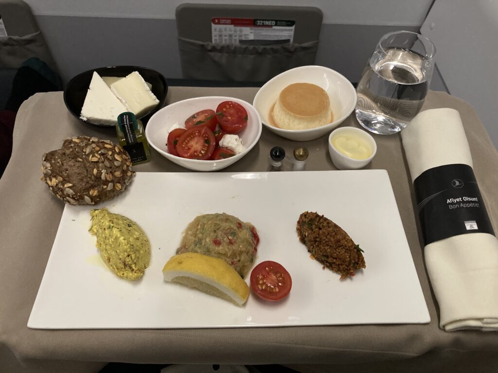 ターキッシュエアライン バルセロナ-イスタンブール便のビジネスクラス
