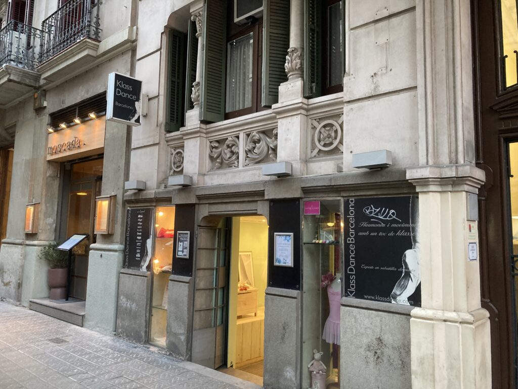 スペイン バルセロナのダンス・バレエ用品店を徹底紹介!