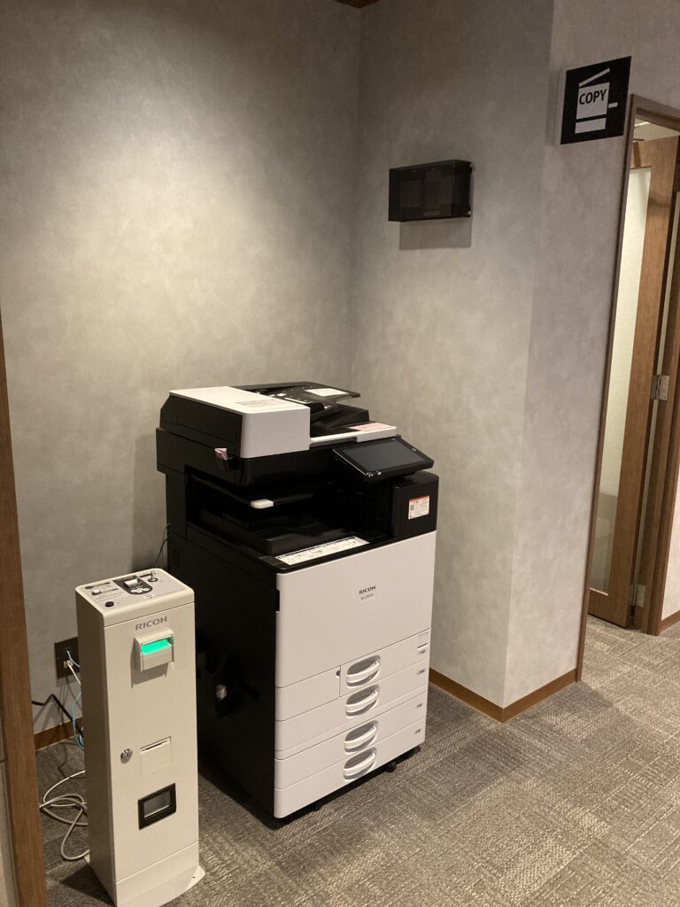 大阪国際空港(伊丹空港)のカードラウンジ ラウンジオーサカの利用方法