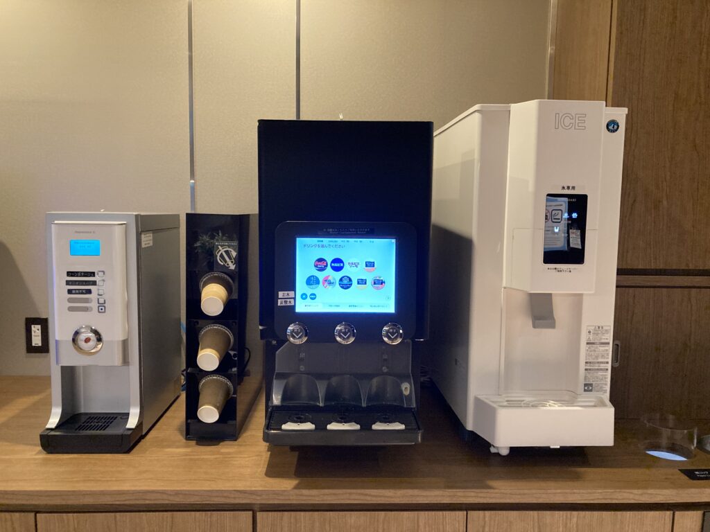 大阪国際空港(伊丹空港)のカードラウンジ ラウンジオーサカの利用方法