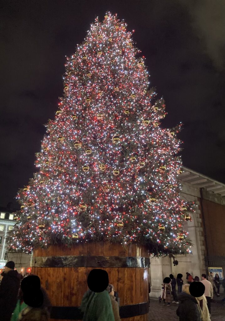 ロンドンでクリスマスシーズンを楽しむ方法 & クリスマスならではのお土産